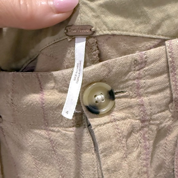 FREE PEOPLE Pleated Linen Blend Wide Leg Trousers in Tan and Pink Pinstripe 4 - Picture 2 of 5